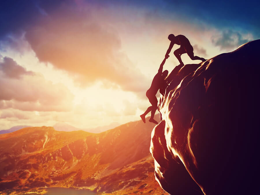 8 Ways to Tell Whether Your CEO Supports You